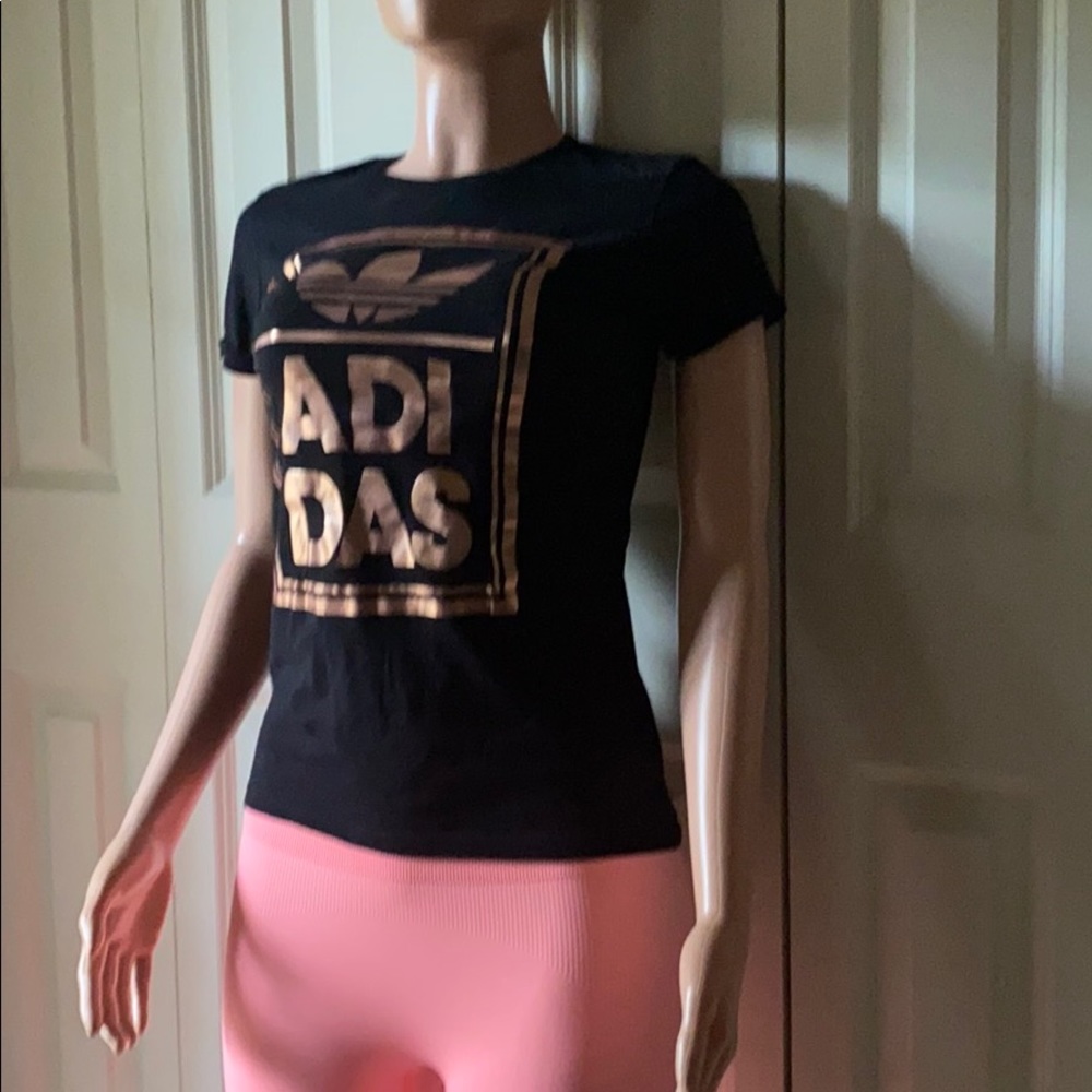 Adidas 🤩